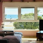 Con Piscina Privada En Primera Linea De Playa ヴィラ