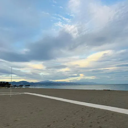 Con Piscina Privada En Primera Línea De Playa *
