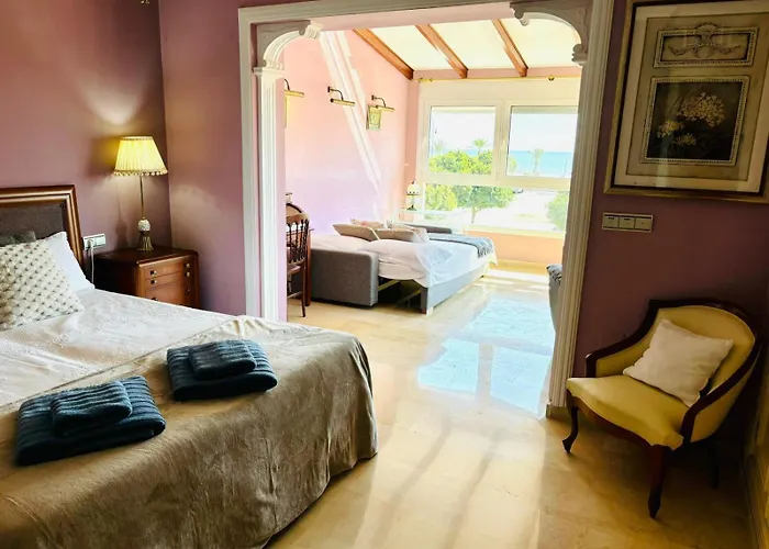 Con Piscina Privada En Primera Linea De Playa Вилла