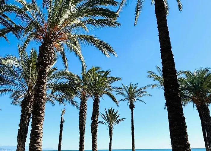 Вилла Con Piscina Privada En Primera Linea De Playa