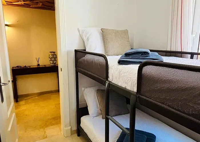 ヴィラ Con Piscina Privada En Primera Linea De Playa トレモリノス