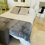 Con Piscina Privada En Primera Linea De Playa Τορρεμολίνος