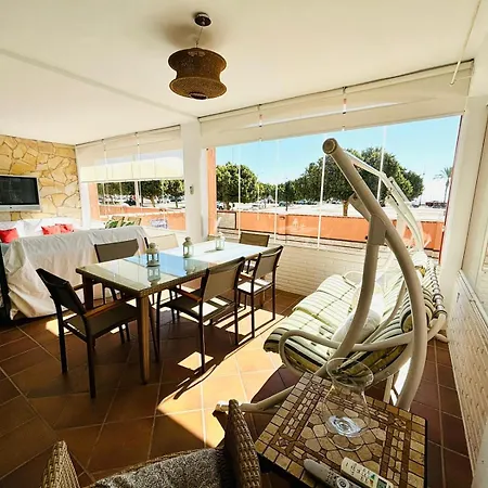 Con Piscina Privada En Primera Linea De Playa توريمولينوس