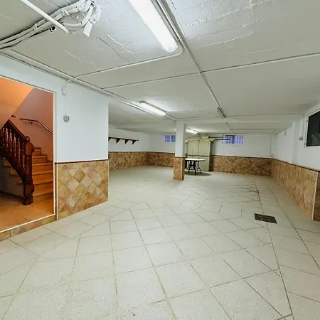 Con Piscina Privada En Primera Linea De Playa