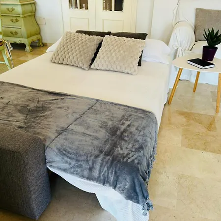 Con Piscina Privada En Primera Linea De Playa توريمولينوس